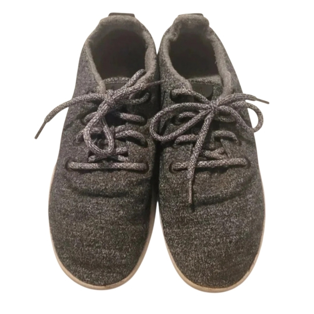 ALLBIRDS Men's Grey Wool runners, light grey soles, athletic sneakers, size 10
